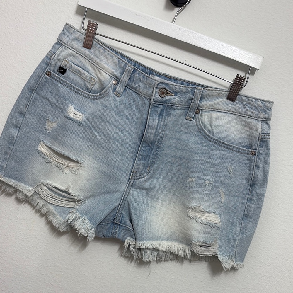 KanCan Blue Jean Shorts with Classic Style